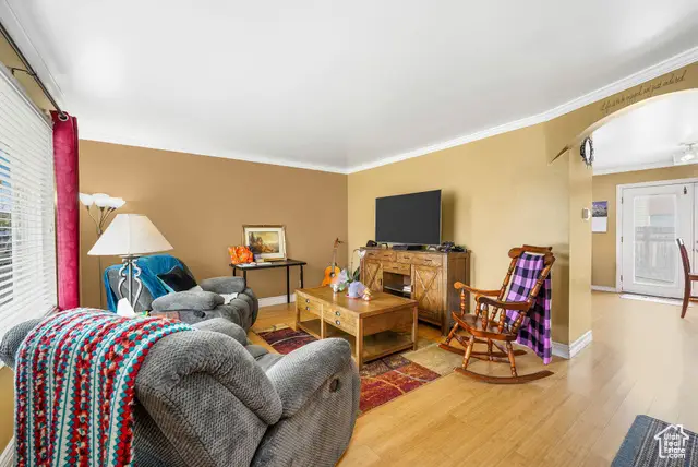 6215 S Westbrook Dr W, Taylorsville, UT 84129 - #3