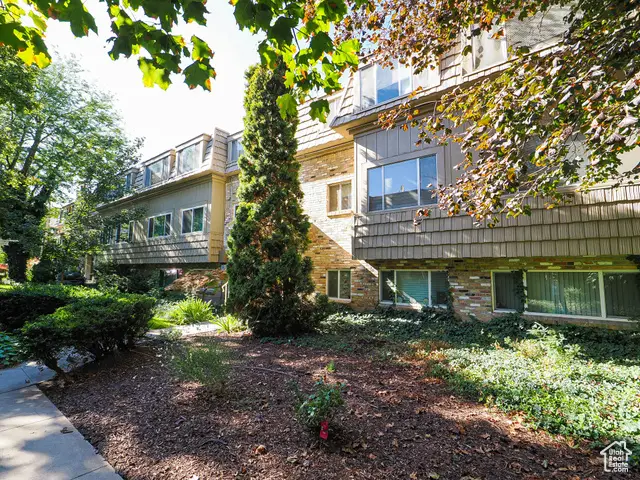 2220 E Muray Holladay Rd E #322, Holladay, UT 84117 - Image #2