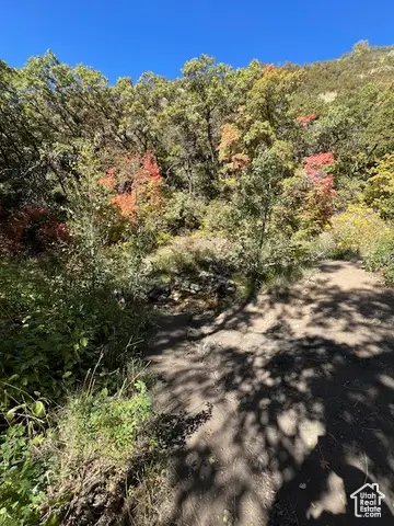 5028 S Ridgedale Dr E, Ogden, UT 84415 - Image #2