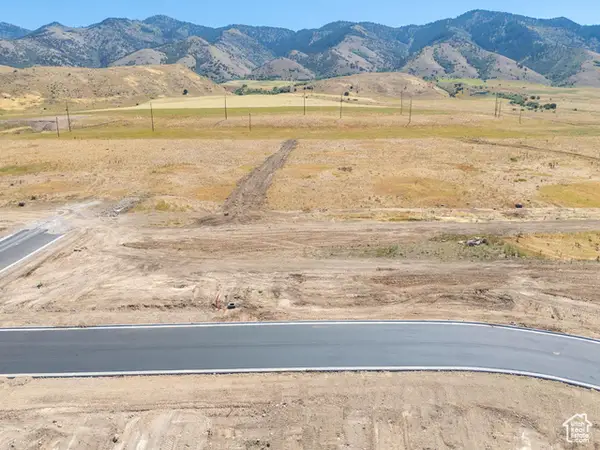 72 N 1140 E #78, Hyde Park, UT 84318