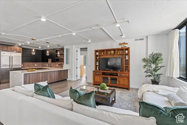 44 W 300 S #305S, Salt Lake City, UT 84101 - Image #3