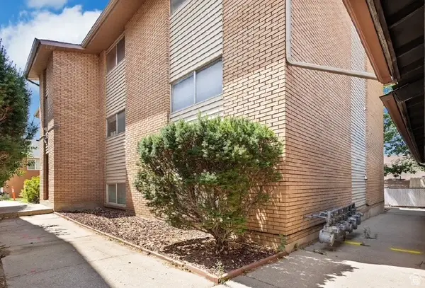 5545 S 2100 W #20, Roy, UT 84067