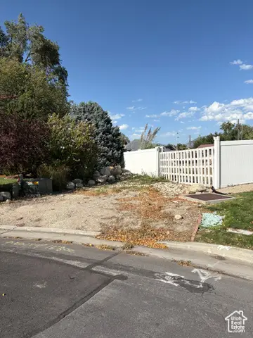 9055 S Jason K Cir E #4A, Sandy, UT 84070 - Image #2