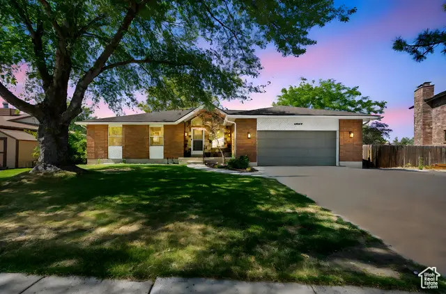 1927 E Gunther Dr, Cottonwood Heights, UT 84121 - Image #1