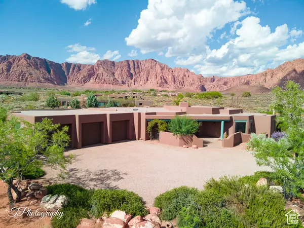 1215 N Tuweap Dr, Ivins, UT 84738