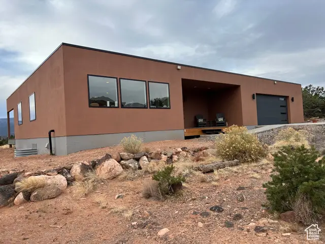 405 W 1000 N, Torrey, UT 84775 - Image #1