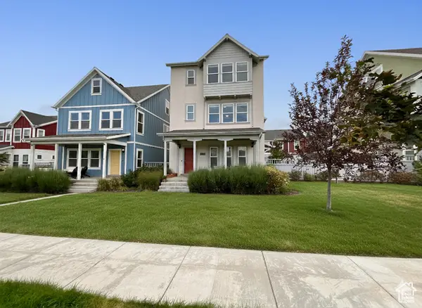 11638 S Skyward Rd W, South Jordan, UT 84009