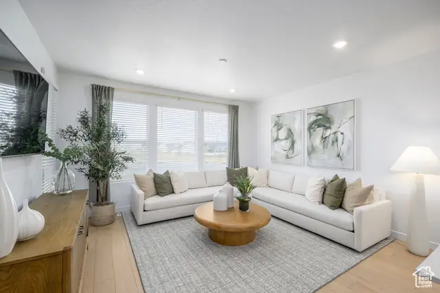 7557 S Opal Mountain Way W #303, West Jordan, UT 84081 - Image #3