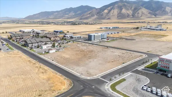 2252 N 400 E #102, Tooele, UT 84074