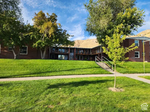 370 W 800 N #8, Salt Lake City, UT 84103 - Image #3