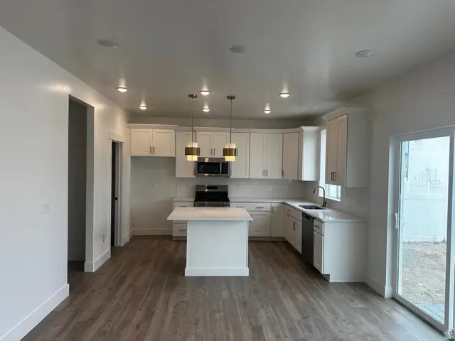 2414 W Santa Fe Dr, Mapleton, UT 84664 - Image #3