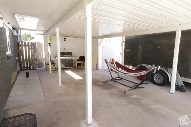 777 S Simoron Dr E, Ogden, UT 84404 - Image #3