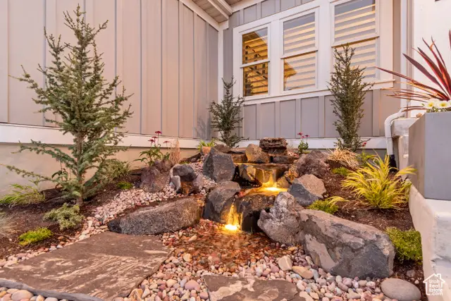 15088 S Spring Canyon Dr, Herriman, UT 84096 - #2