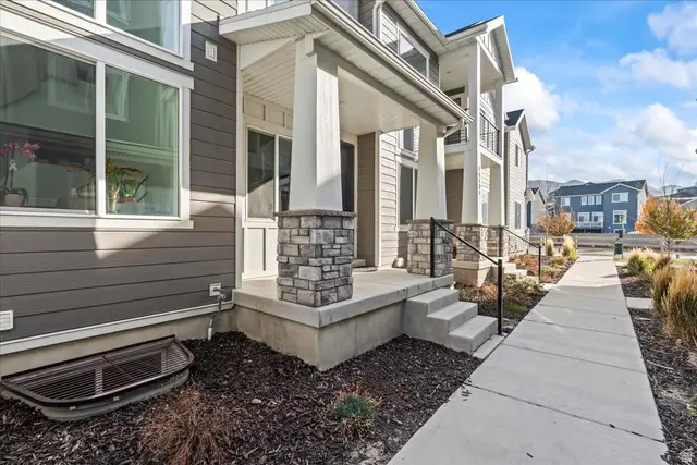 15123 S Reins Way W, Bluffdale, UT 84065 - Image #2