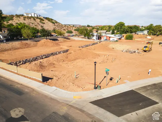 1420 Clara Xing #1, Santa Clara, UT 84765 - #2