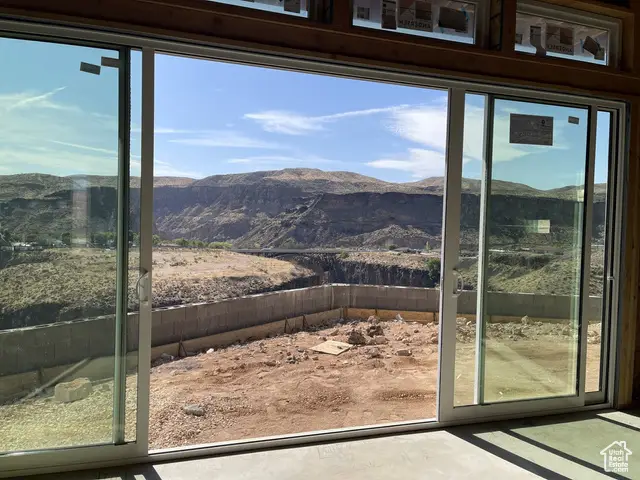 1178 N Florence Cir, Hurricane, UT 84737 - Image #2