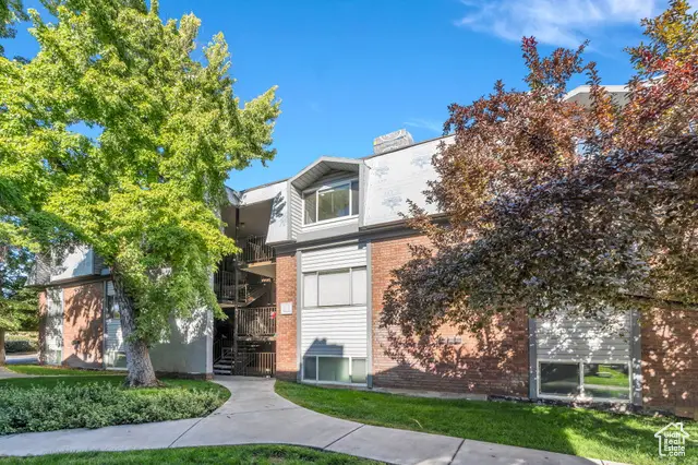 1729 N Willowbrook Dr #BLDG 5, Provo, UT 84604 - Image #3