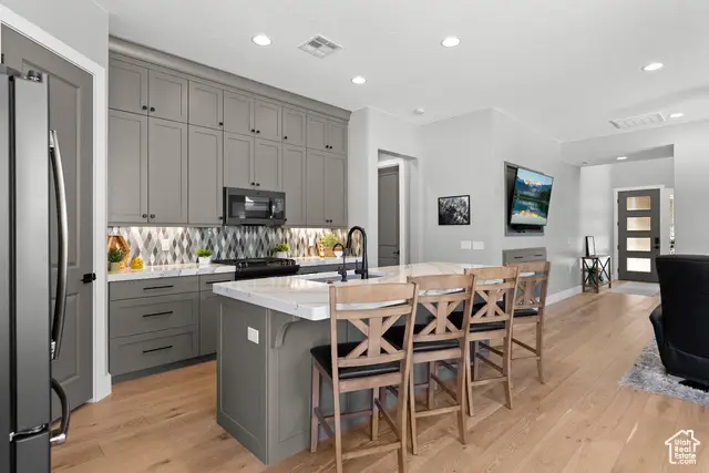 1178 W Grayson Dr, Saint George, UT 84790 - Image #2