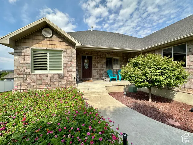 653 N 200 E, Smithfield, UT 84335 - Image #2