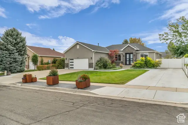 5113 W Wood Ranch Dr, South Jordan, UT 84009 - Image #1