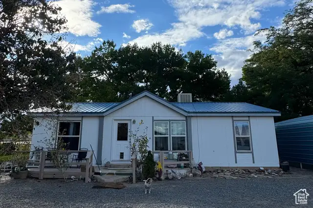 10106 E 2800 S, Jensen, UT 84035 - Image #1