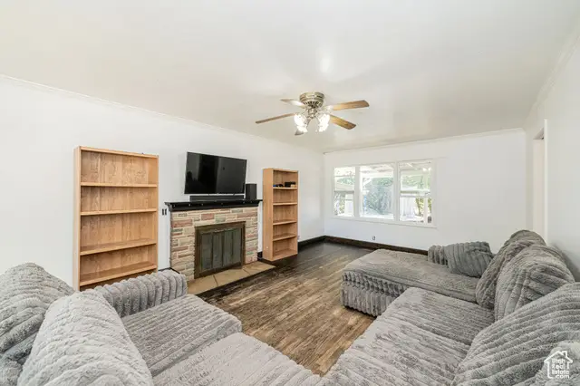 665 S 400 E E, River Heights, UT 84321 - Image #3