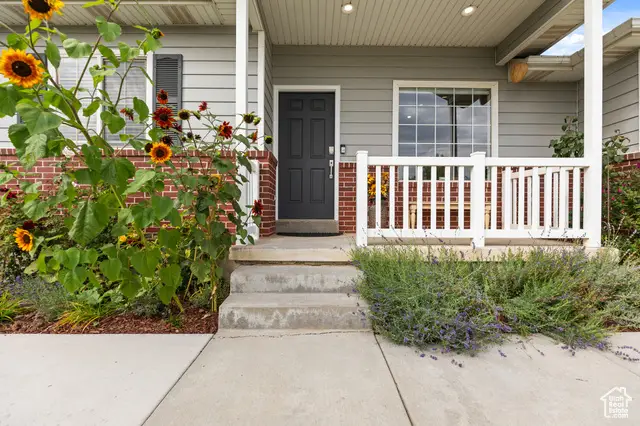 4616 W Carriage Ln, Cedar Hills, UT 84062 - Image #3