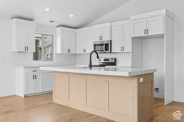 2261 S Tonaquint Dr #31, Saint George, UT 84770 - Image #2