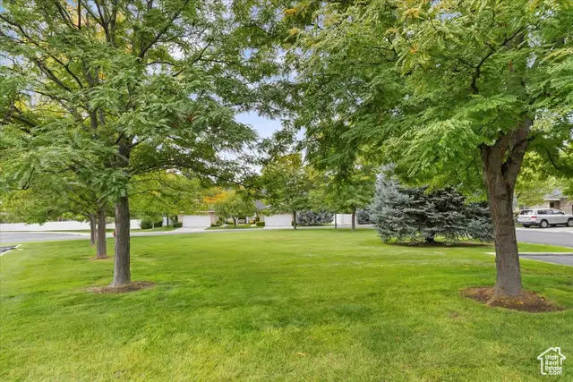 139 W Hidden Hollow Cir, Orem, UT 84058 - Image #3