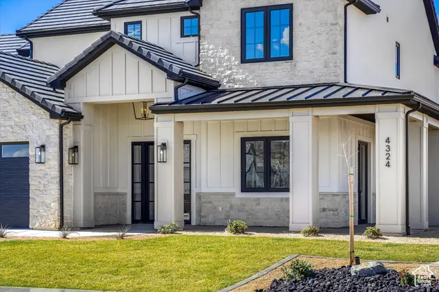 4324 S Secretariat Dr, Washington, UT 84780 - Image #2