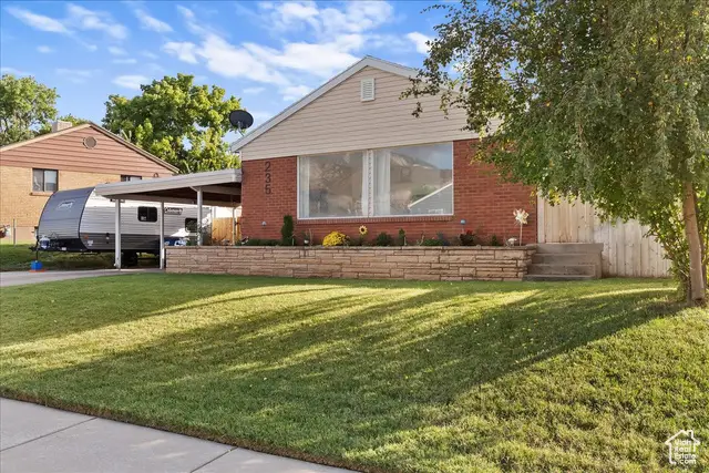 235 W 4600 S, Washington Terrace, UT 84405 - Image #2