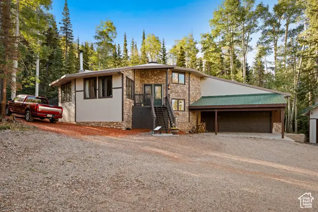 194 E Deer Trail Rd, Brian Head, UT 84719 - Image #1