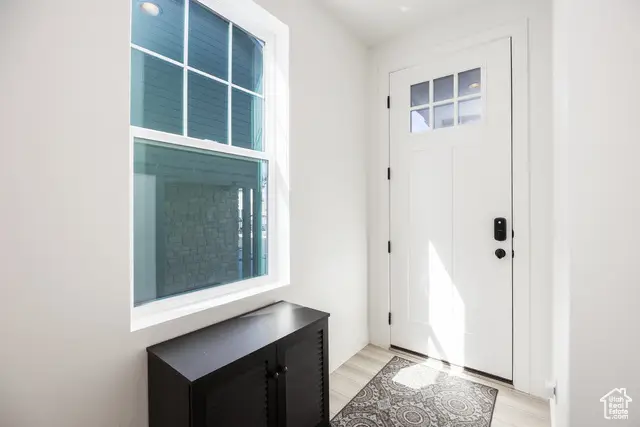 367 W Songbird Ln, Lindon, UT 84042 - Image #3