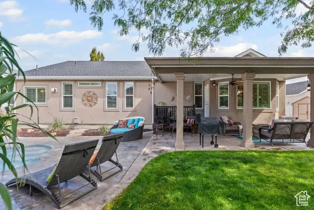 9734 S Glenwood Ln, South Jordan, UT 84009 - Image #3