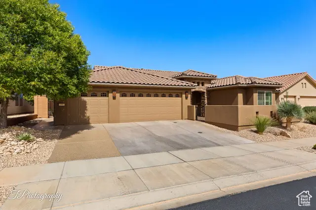 1586 W Bonita Bay Cir, Saint George, UT 84790 - Image #2