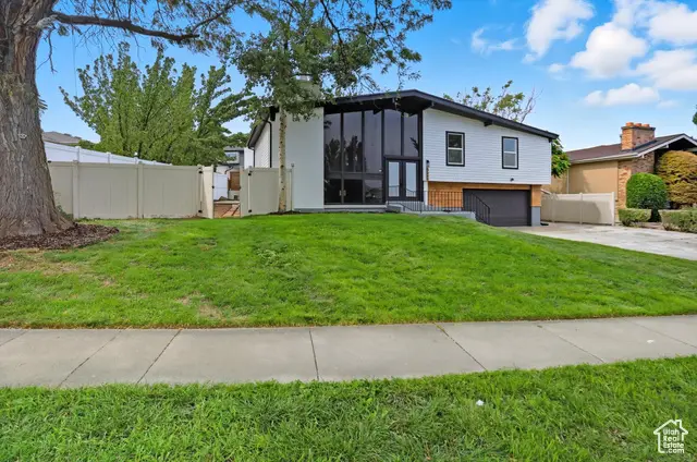 5668 S Lolene Way W, Taylorsville, UT 84118 - Image #2