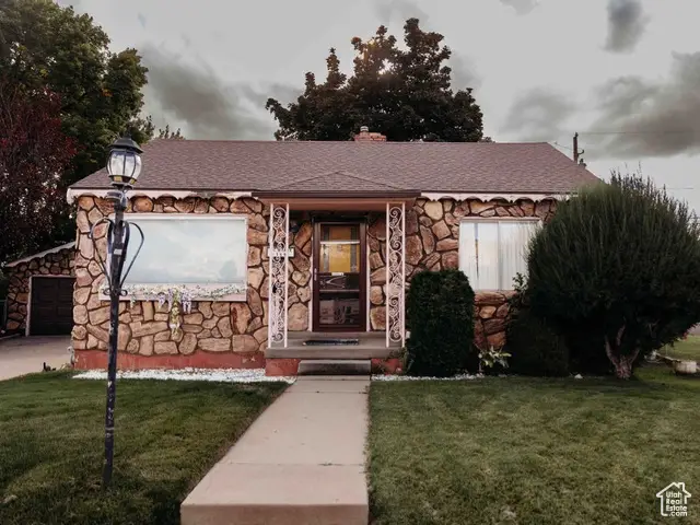 149 S Country Club Dr, South Ogden, UT 84405 - Image #1