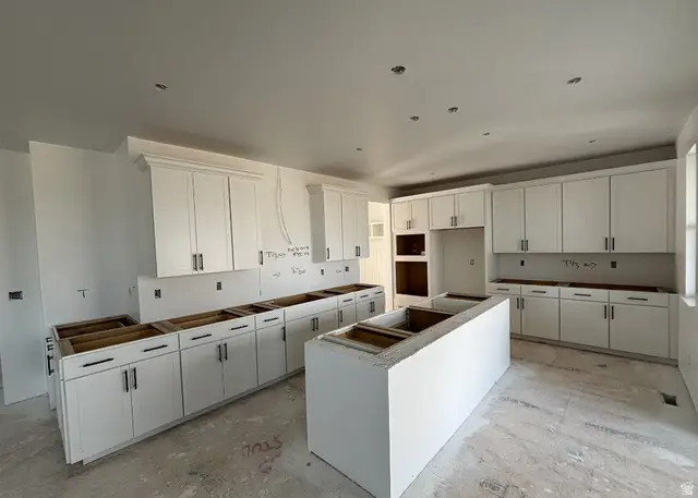 6354 W Roaring River Ln #106, Herriman, UT 84096 - #3