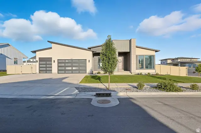 12211 S Juniper Flat Cv, Herriman, UT 84096 - Image #1