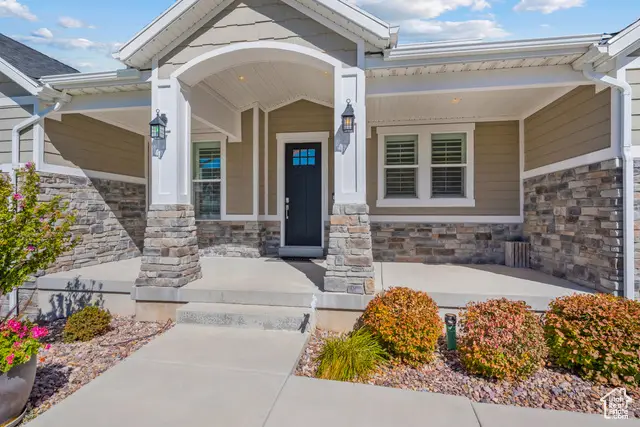 6644 W Sky Bird Cir, Herriman, UT 84096 - Image #3