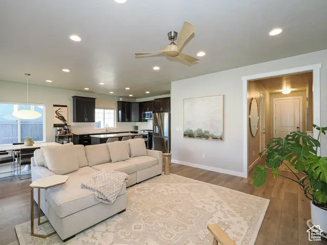 11882 S Harvest Gold Way, Riverton, UT 84065 - Image #3