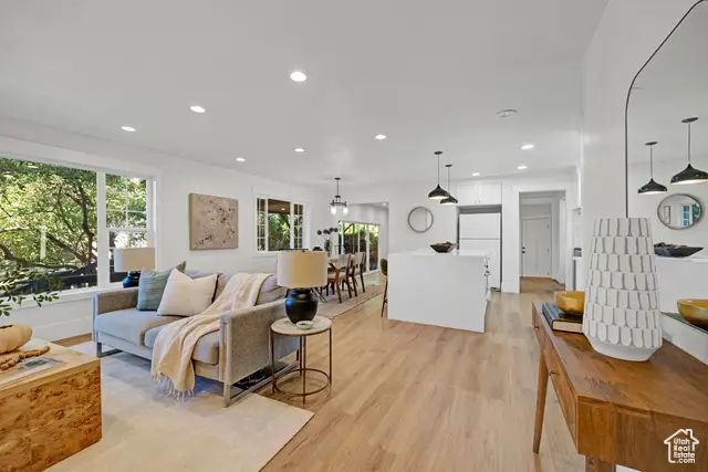 4656 S Nathan Cir, Holladay, UT 84117 - Image #3