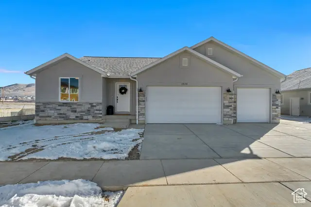 3714 N Daffodil Dr #420, Eagle Mountain, UT 84005 - #2