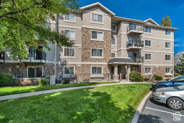 1205 E Privot Dr #102, Cottonwood Heights, UT 84121 - Image #1