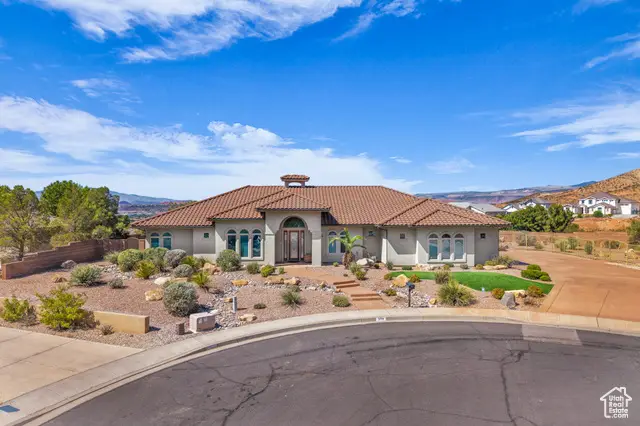3116 Mountain Crest Cir, Washington, UT 84780 - Image #2