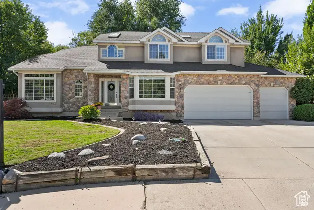 1574 E Stablewood Cir S, Holladay, UT 84117 - Image #1