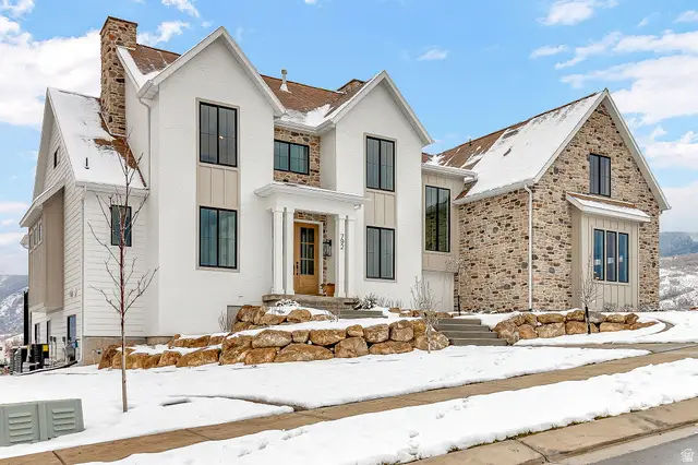 792 N Mountain Dr, Elk Ridge, UT 84651 - Image #1