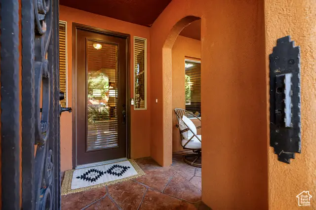 320 N W Los Barancos Ln, Kanab, UT 84741 - Image #3