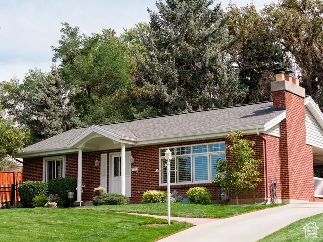 1225 S Woodland Ln, Bountiful, UT 84010 - Image #1