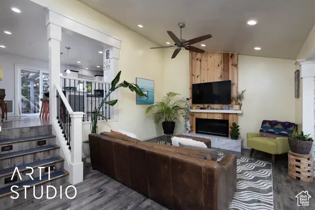 1135 N New Jersey Ave, Harrisville, UT 84404 - Image #2